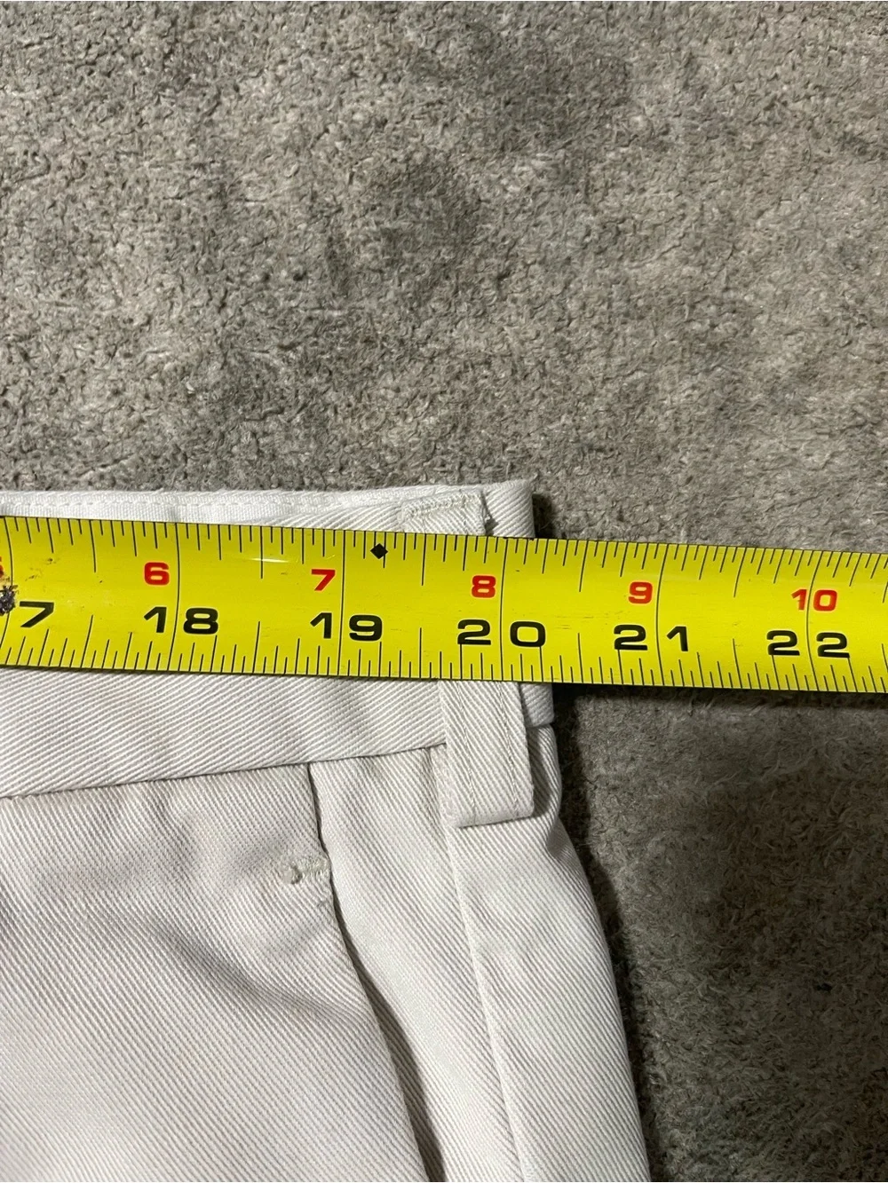 Mens Banana Republic Pleated Khaki Cotton Shorts